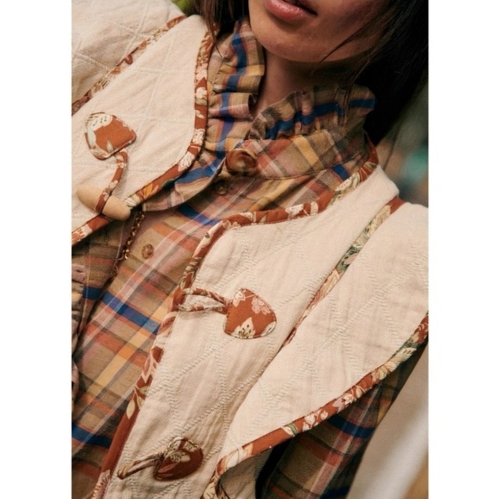SÉZANE Kathleen Ruffle Toggle Front French Country Jacket Vest Ecru 40/8 NEW - Picture 2 of 12